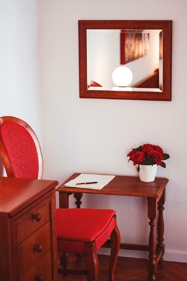 Apartment Milana - Cozy Stay With Free Parking Split Exteriör bild